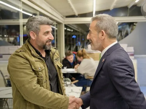 Cevdet Başkan Gümbür Gümbür Geliyor!