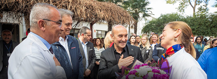 Tunç Soyer: “En çok iftihar ettiğimiz yer Eşrefpaşa Hastanesi”