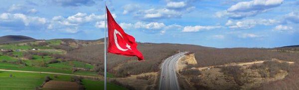 Samsun’da dev bayrak dalgalanıyor!