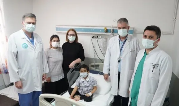 Ege Üniversitesi’nde gerçekleştirilen ikinci kez karaciğer nakli hayat kurtardı!