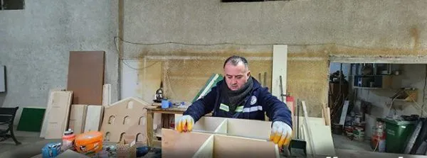 Karşıyaka Belediyesi Ahşap Üretim Tesisinden Şehre Estetik Dokunuşlar!