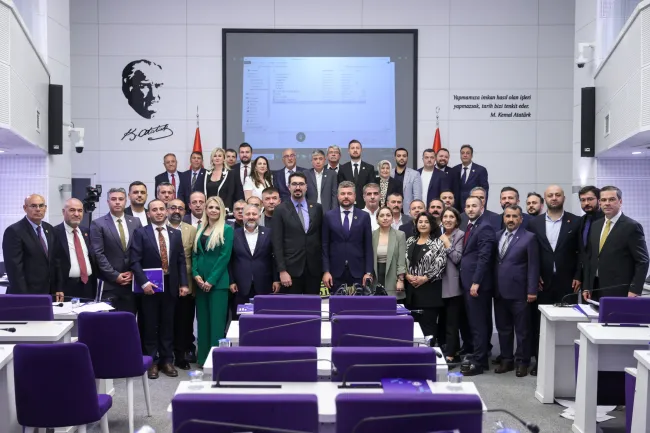 Buca Belediyesi’nde Başkan Görkem Duman yönetiminde ilk meclis