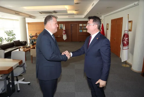 Başkan Balkan’dan İlk Resmi Ziyaret Mezun Olduğu Üniversiteye