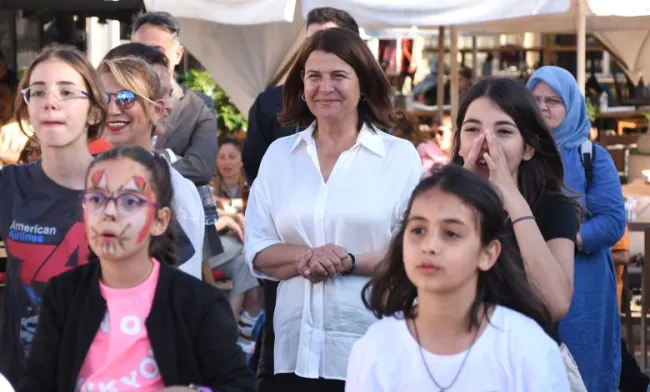 Foça’da Çocuklar Doyasıya Eğlendi