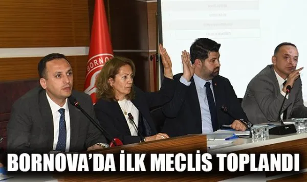 Bornova Belediyesi Meclis Toplantısında Göze Çarpan Detaylar
