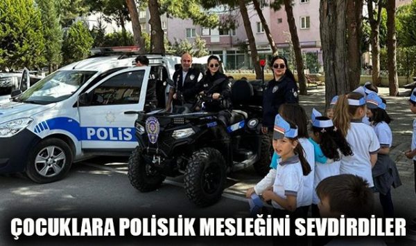 Bayraklı Polisinden Miniklere Keyifli Ziyaret