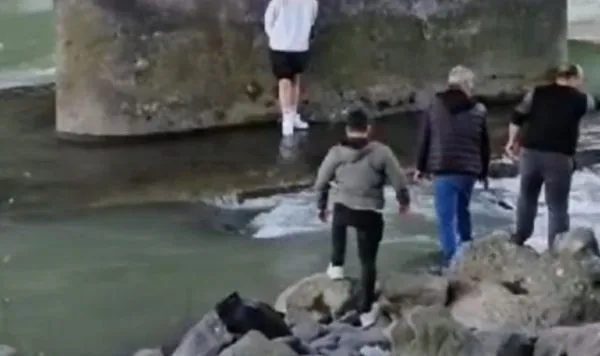 Borçka’da Su Seviyesi Aniden Yükseldi!
