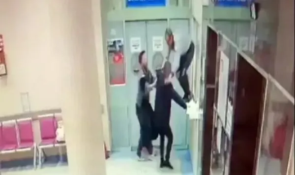 Trakya Üniversitesi’nde Doktora Yumruklu Saldırı!