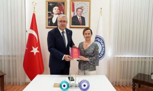 Adli Ebelik Kitabı Raflardaki Yerini Aldı!