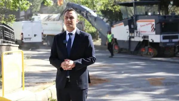 Başkan Eşki: Bornova’da temiz yollar inşa etmek istiyoruz
