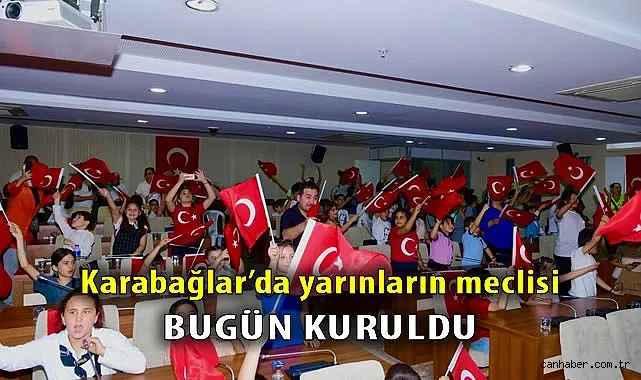 Karabağlar’da Çocuklar Meclis Üyelerinin Koltuklarını Ele Geçirdi