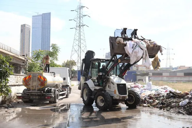 Konak’ta kaçak moloz dökümüne geçit yok