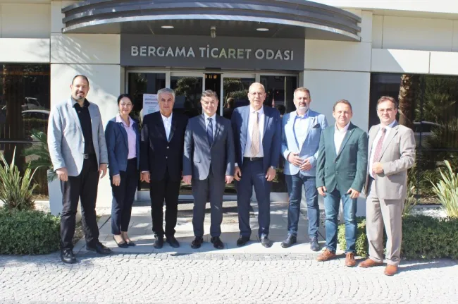 BERTO, 29. MARBLE FUARI’NDA BERGAMA GRANİTİ’Nİ TANITIYOR