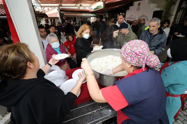YUKARIKÖY, İZMİRLİLERİN AKININA UĞRUYOR