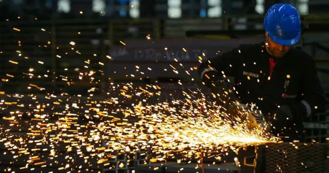 Ara eleman sorununa çözüm: Meslek eğitimini teşvik etmeliyiz