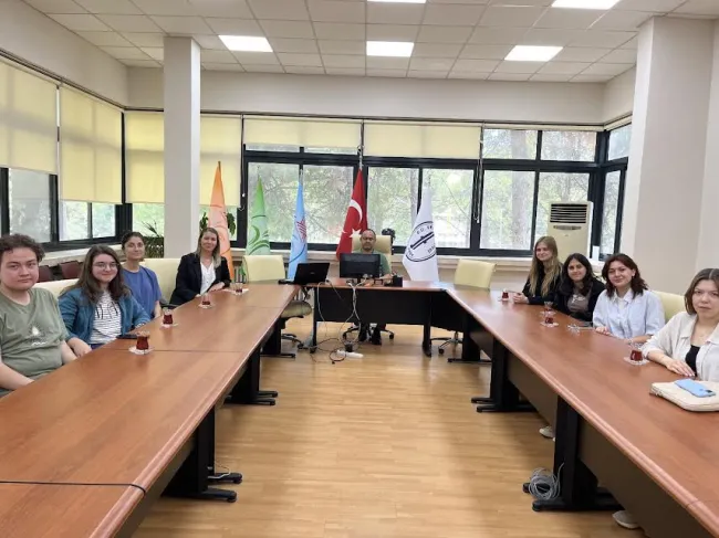 Egeli TEKNOFEST Ekibi ALS hastalığına dikkat çekti