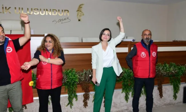 Başkan Kınay, “Bugün salonlarda yarın alanlarda olacağız.”