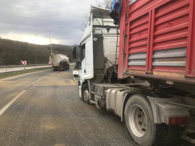 Tırın Vahşi Sürüşü Yürekleri Ağza Getirdi