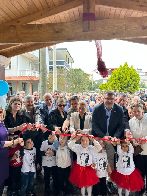 Seferihisar’da “Gündüz Çocuk Bakımevi” ve “Oyun Sokağı” açıldı