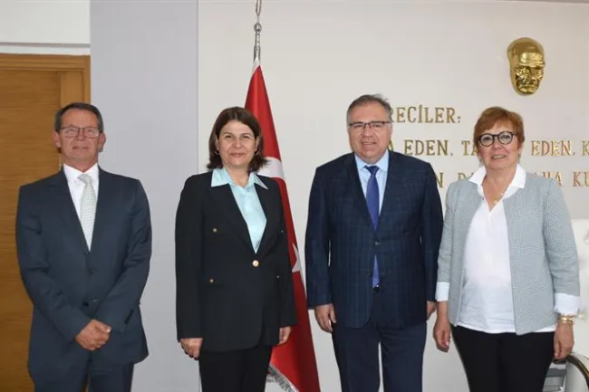 FOÇA’DA PROTOKOL ZİYARETLERİ