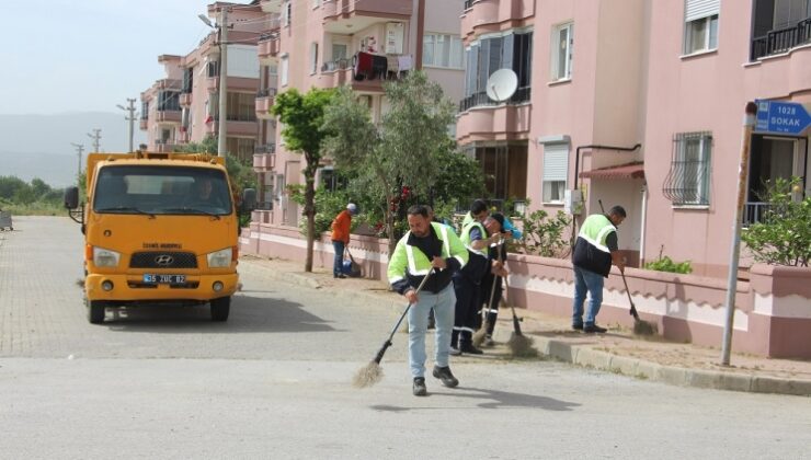 Kent Merkezindeki Park ve Yeşil Alanlarda Çalışmalar Hızlandı