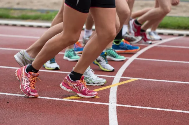 Hızır Haşim Kaya Sporcu Gençlere Destek Oluyor