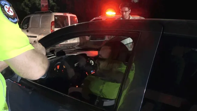 Garaj Mahallesi’nde Alkollü Sürücüye Sert Müdahale!