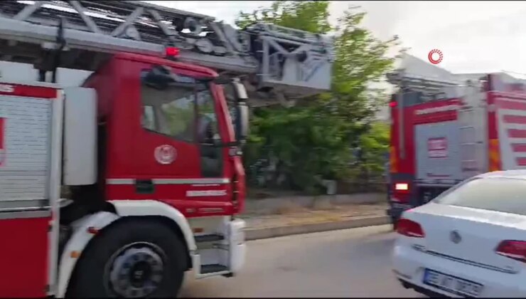 İzmir’de Tekstil Fabrikasında Yangın Kontrol Altına Alındı