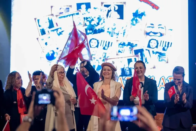 Başkanlar Kadın Kahramanları Canlandırdı