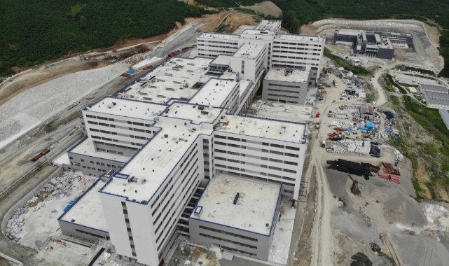 Ordu’da 2021’de başlayan şehir hastanesi hızla ilerliyor