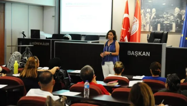 Karşıyaka’da “katılımcı demokrasi” buluşmaları sürüyor