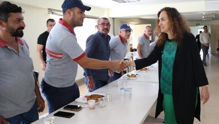 Başkan Ünsal’dan temizlik işçileriyle birlik buluşması