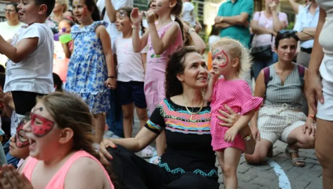 Başkan Ünsal ‘Sokak Senin’ coşkusuna ortak oldu