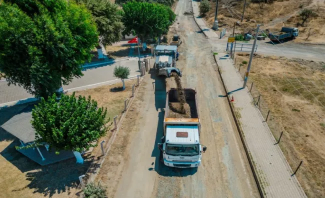 Akarca Caddesi’nde Asfalt Yenileme Çalışmaları Başladı!