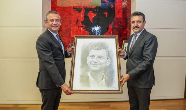 Dikili Belediye Başkanı Ankara’da Özgür Özel’i Ziyaret Etti