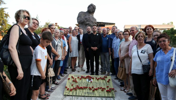 Bornova’da duygu dolu Srebrenica anması