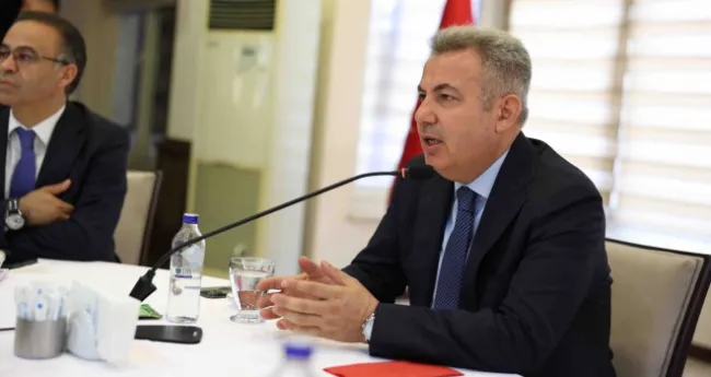 Vali Elban İzmir’de Lise İnşaatlarını Ziyaret Etti