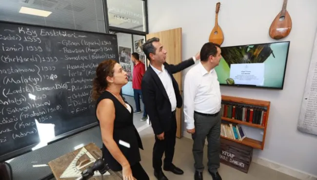 Efes Tarlası Yaşam Köyü’ne Genel Başkan Yardımcısı Erhan Adem’den övgü