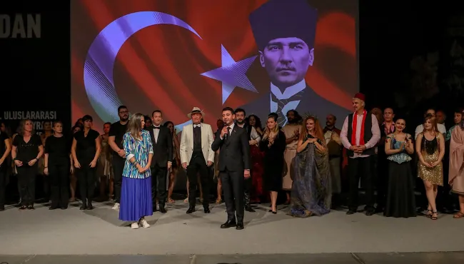 Bayraklı’nın Uluslararası Homeros Festivali’ne muhteşem final