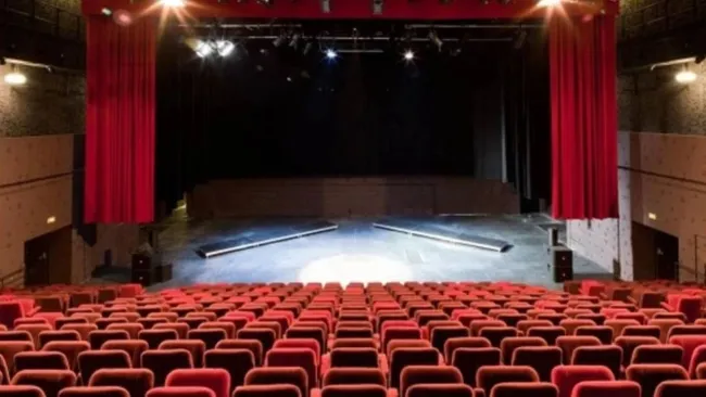 İzmir Şehir Tiyatrosu Kasım Etkinlikleri Açıklandı!
