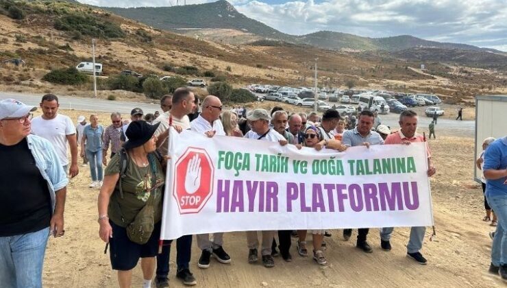 Foça’da Yangın Protestosu: 340 Hektar Yok Oldu!