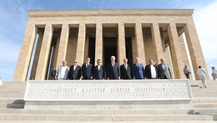 Çiğli’de “Önce İnsan ve Bir Dahi Atatürk” Belgesel Gösterimine Büyük İlgi