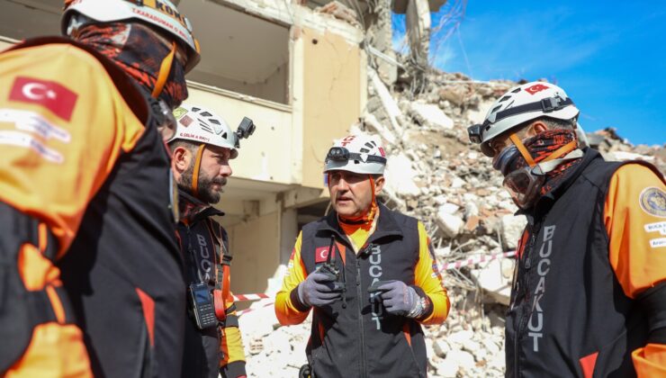 İzmir depreminin yıl dönümünde Buca Belediyesi’ne teşekkür belgesi