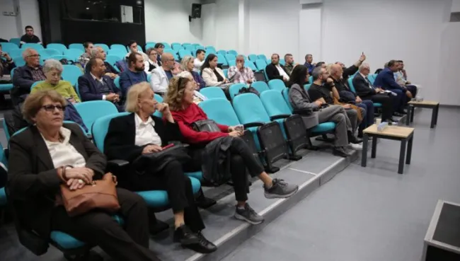Dünya Roman Dili Günü Konak’ta kutlandı
