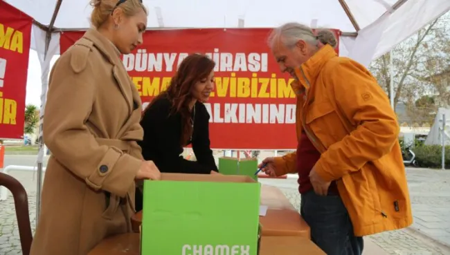 Halkın mücadelesi devam ediyor: İmzalar giderek artıyor