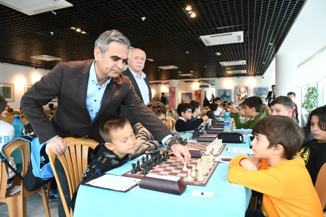 Atatürk’ü Anıyoruz: 11. Satranç Turnuvası