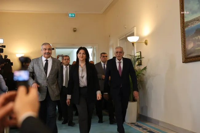İmralı Heyeti AK Parti’yi Ziyaret Etti!