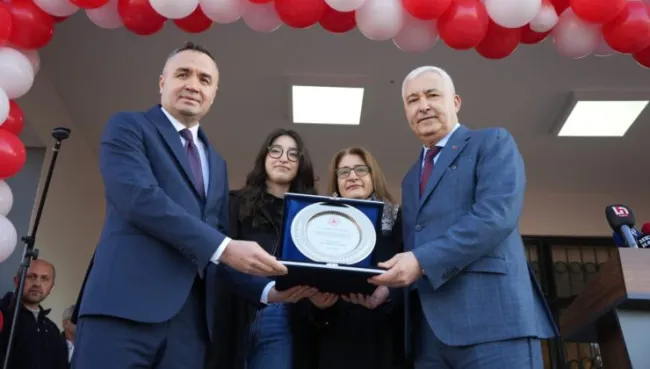 KEMALPAŞA’DA ‘ÖZEL’ AÇILIŞ