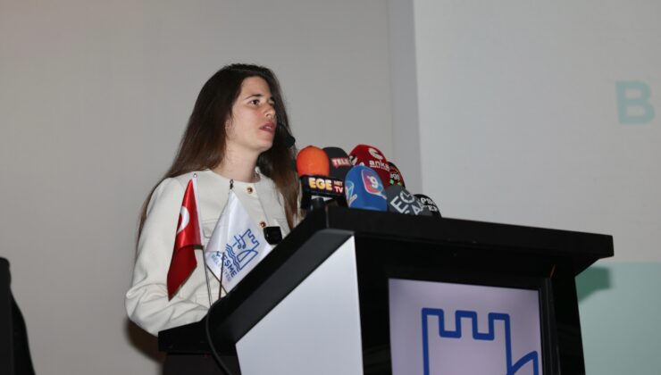Başkan Denizli, Çeşme’nin geleceğini şekillendirecek projeleri anlattı! 