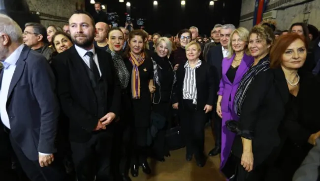 Başkan Sengel’e direniş ödülü: Bu ödül tüm direnenlerin